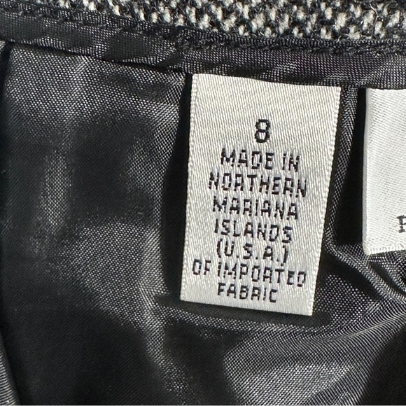 Talbots Petite size 8 pants,‎ 100% wool/polyester lining, gray - Picture 8 of 9